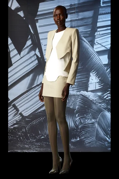 Look 9